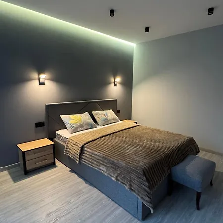 Apartment замарстинівська 40 *
