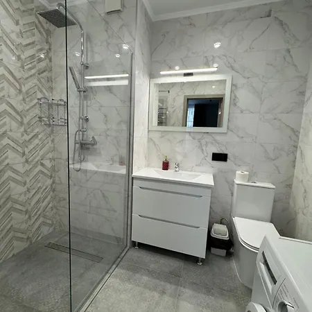 замарстинівська 40 Apartment *